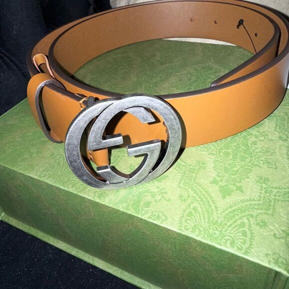 Brand new with box GUCCI 
Selleria Calfskin unisex  Interlocking G size 90 - Picture 7 of 8